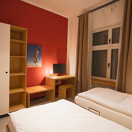 Schillinger-Berlin Am Tempelhofer Feld Aparthotel Szoba fotó