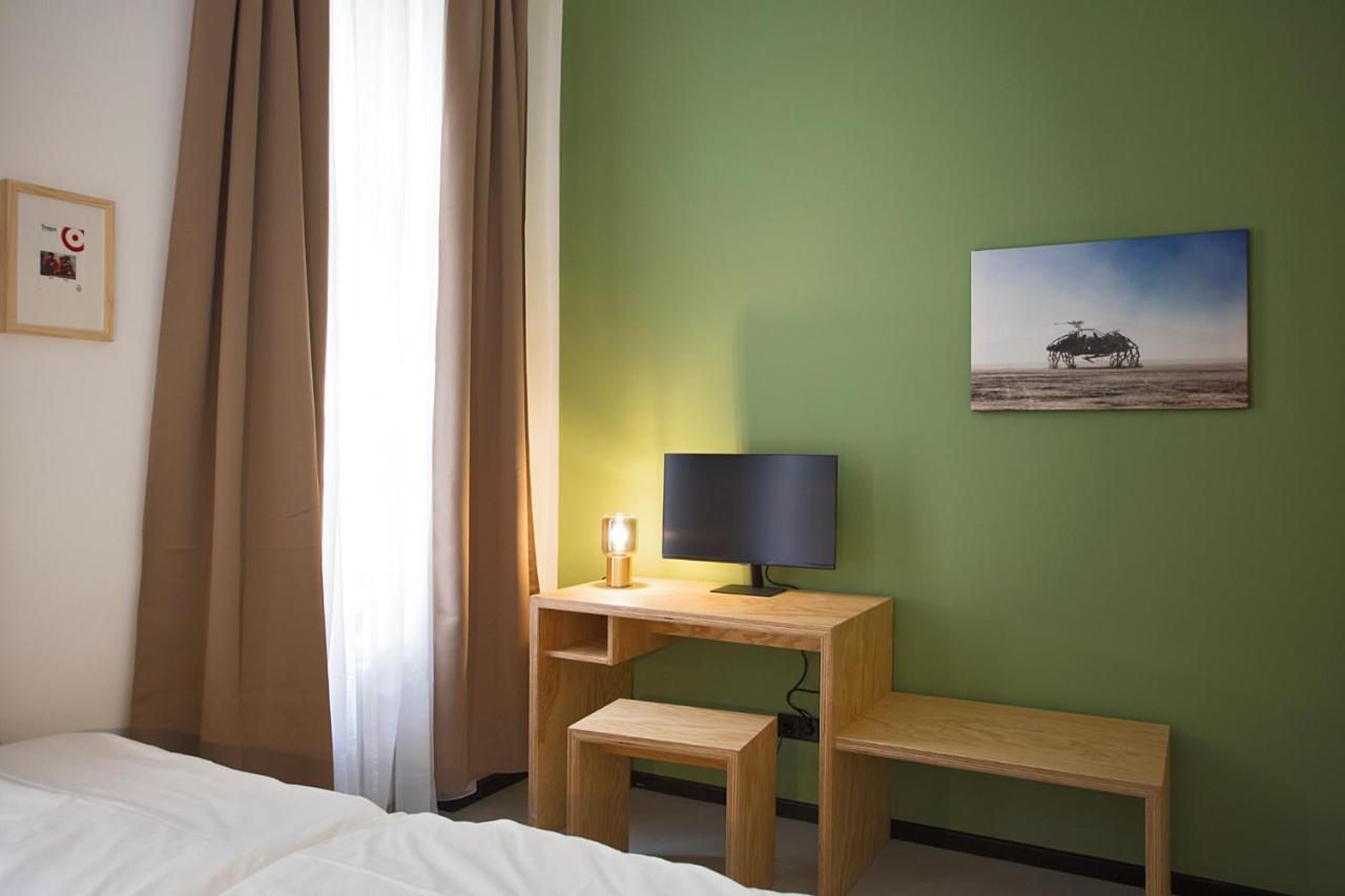 Schillinger-Berlin Am Tempelhofer Feld Aparthotel Kültér fotó