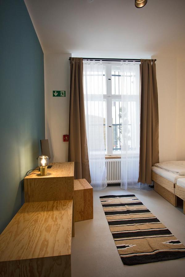 Schillinger-Berlin Am Tempelhofer Feld Aparthotel Kültér fotó