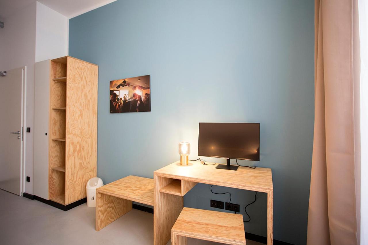 Schillinger-Berlin Am Tempelhofer Feld Aparthotel Kültér fotó